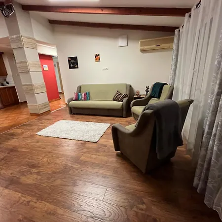 Sisi Apartment Esztergom